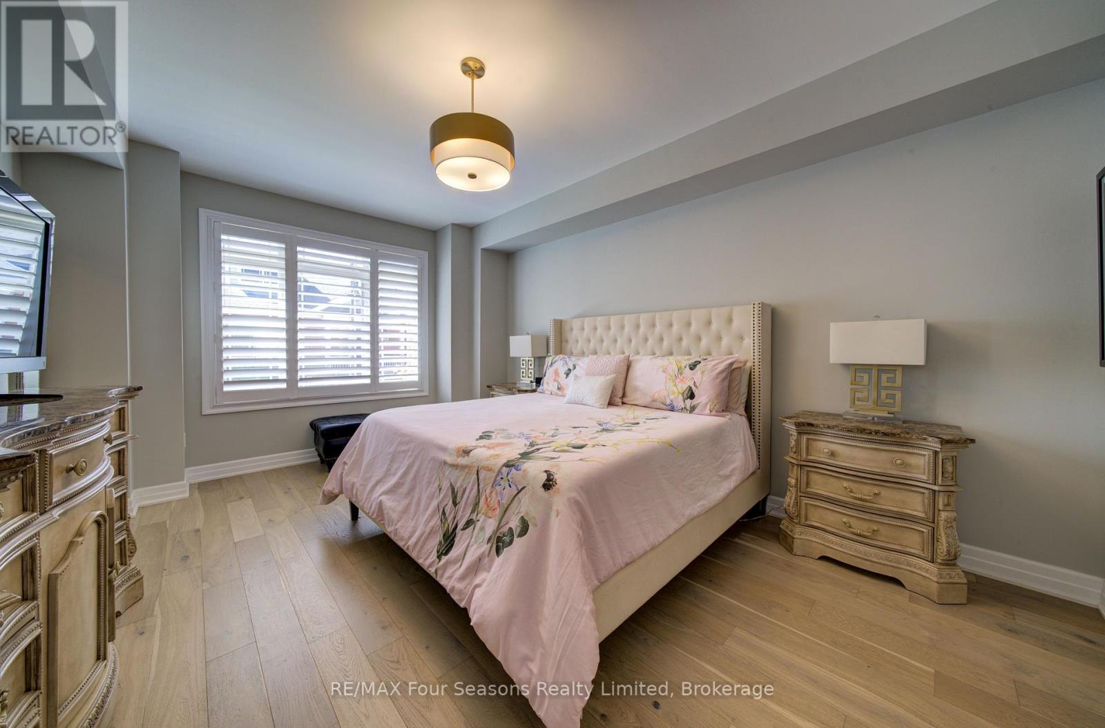 17 Collship Lane, Collingwood, ON