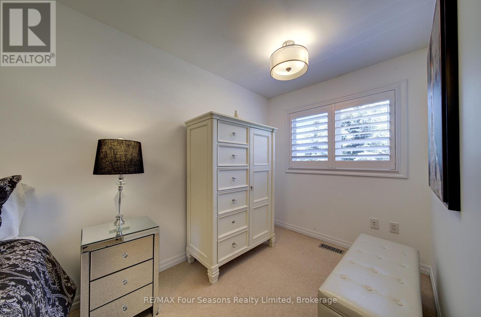 17 Collship Lane, Collingwood, ON