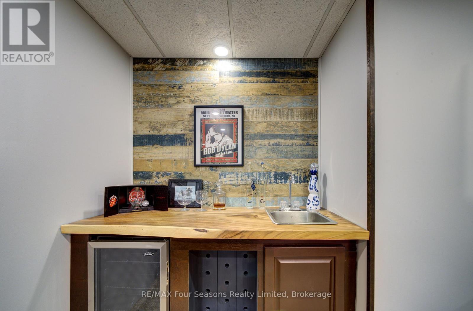 17 Collship Lane, Collingwood, ON
