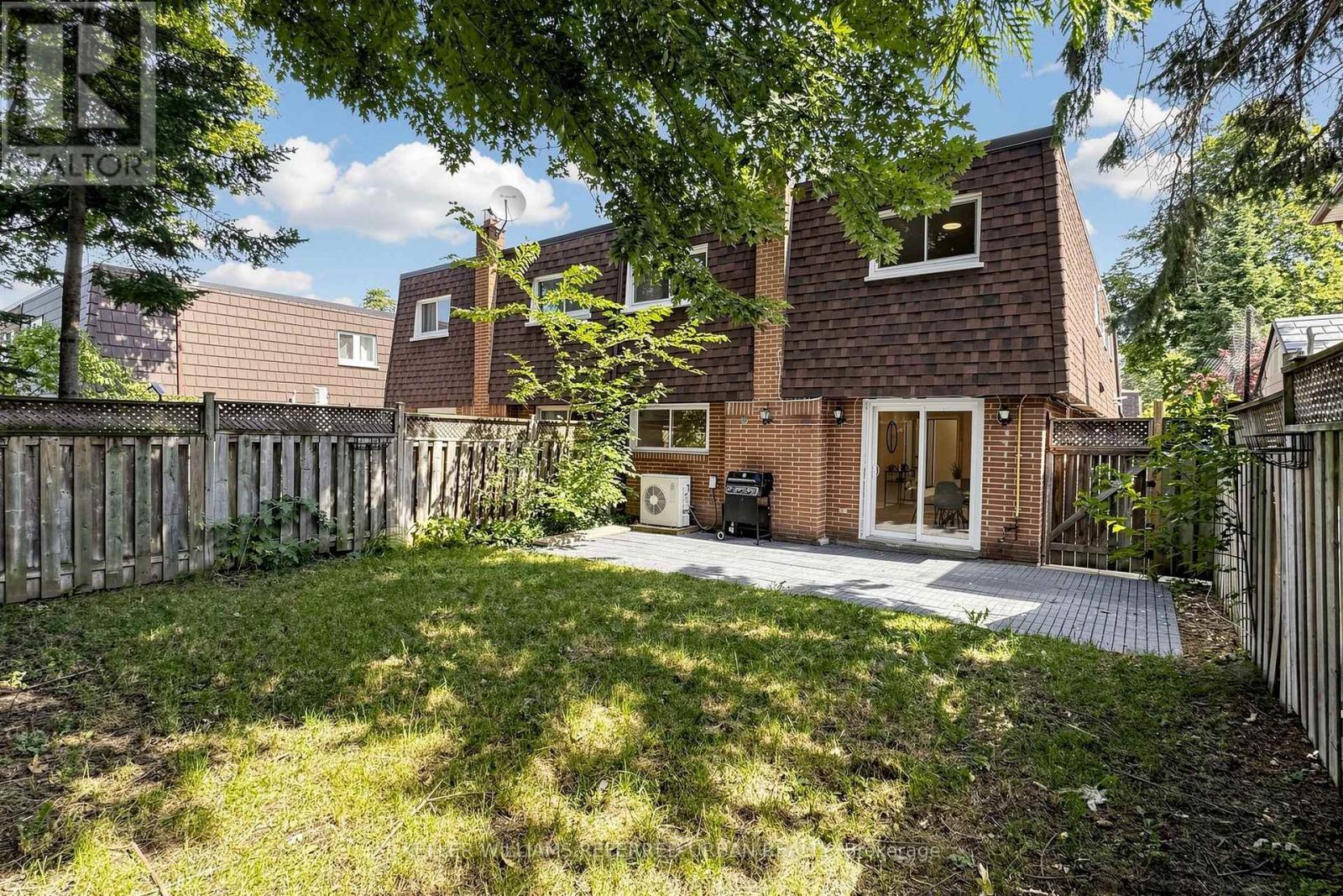 143 Silas Hill Drive, Toronto, ON