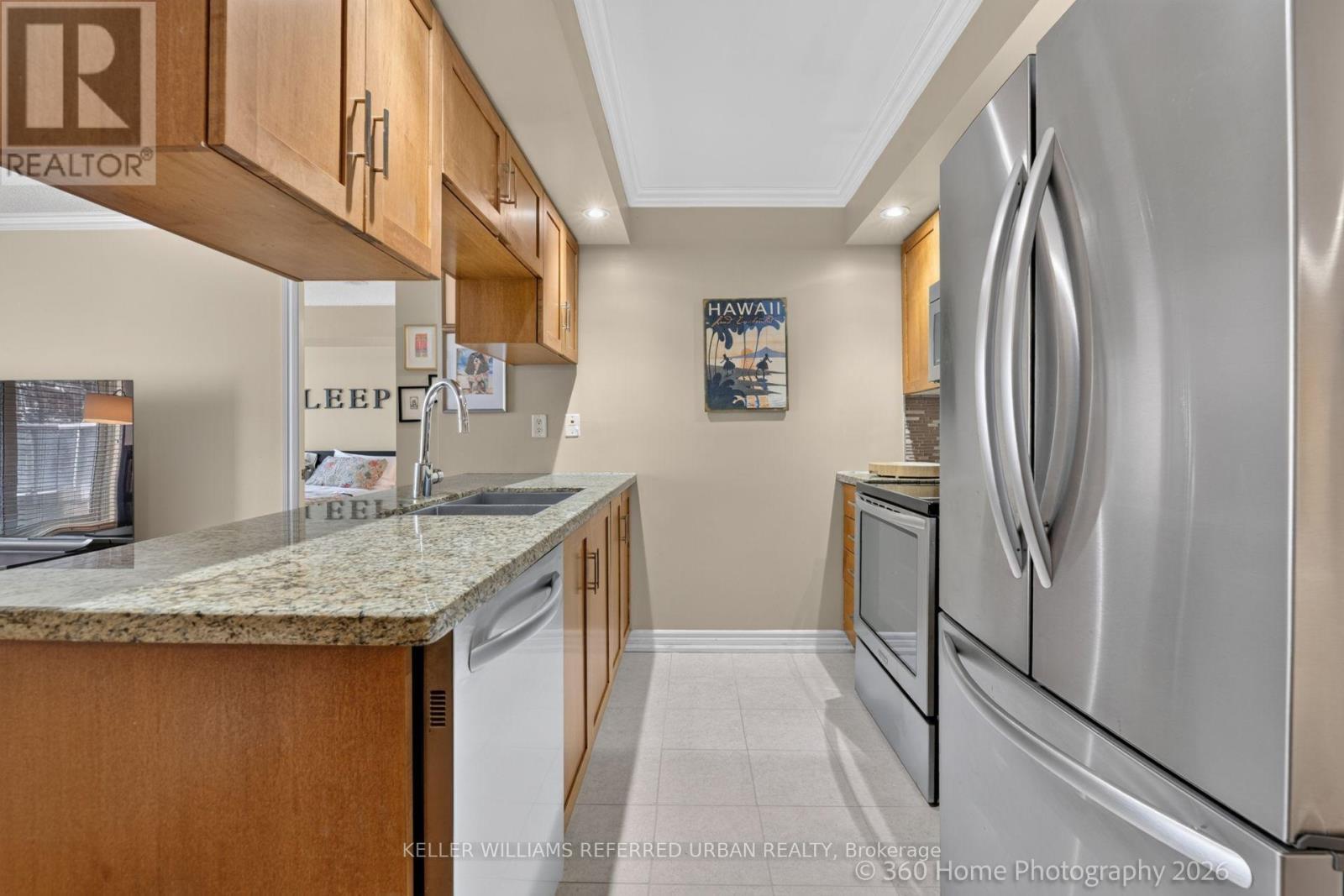 Stainless Steel Appliances - 339 - 250 Wellington Street W, Toronto, ON