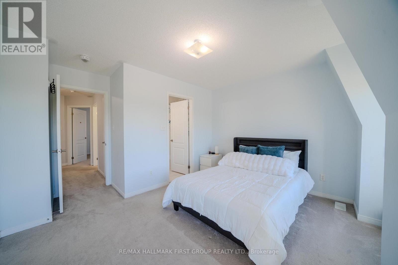 1393 Salem Road N, Ajax, ON