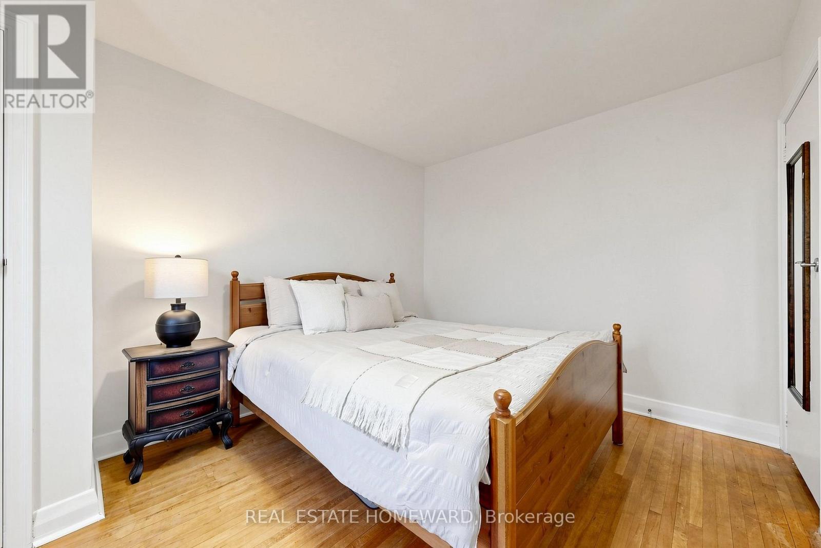 Primary Bedroom - 120 Pitt Avenue, Toronto, ON