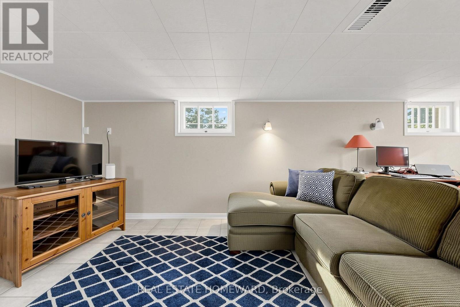 Rec Room - 120 Pitt Avenue, Toronto, ON