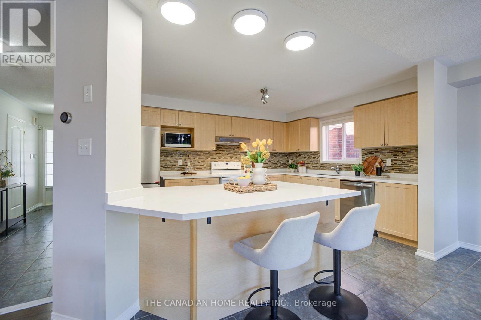 1477 Arborwood Drive, Oshawa, ON