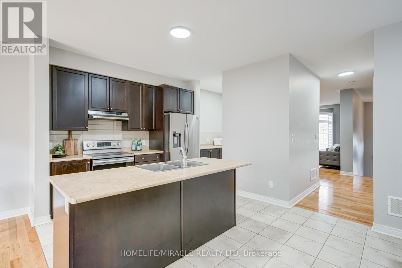 81 Willoughby Way, New Tecumseth, ON