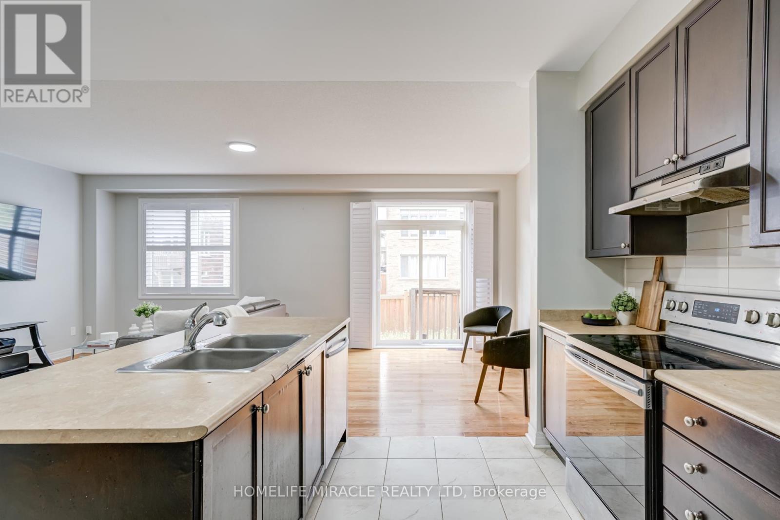 81 Willoughby Way, New Tecumseth, ON