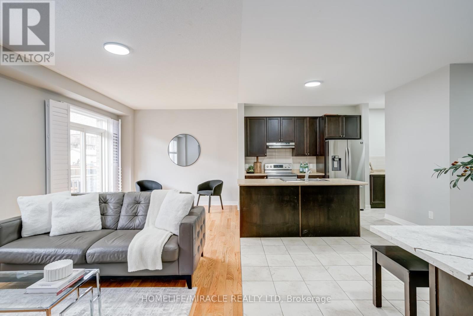 81 Willoughby Way, New Tecumseth, ON