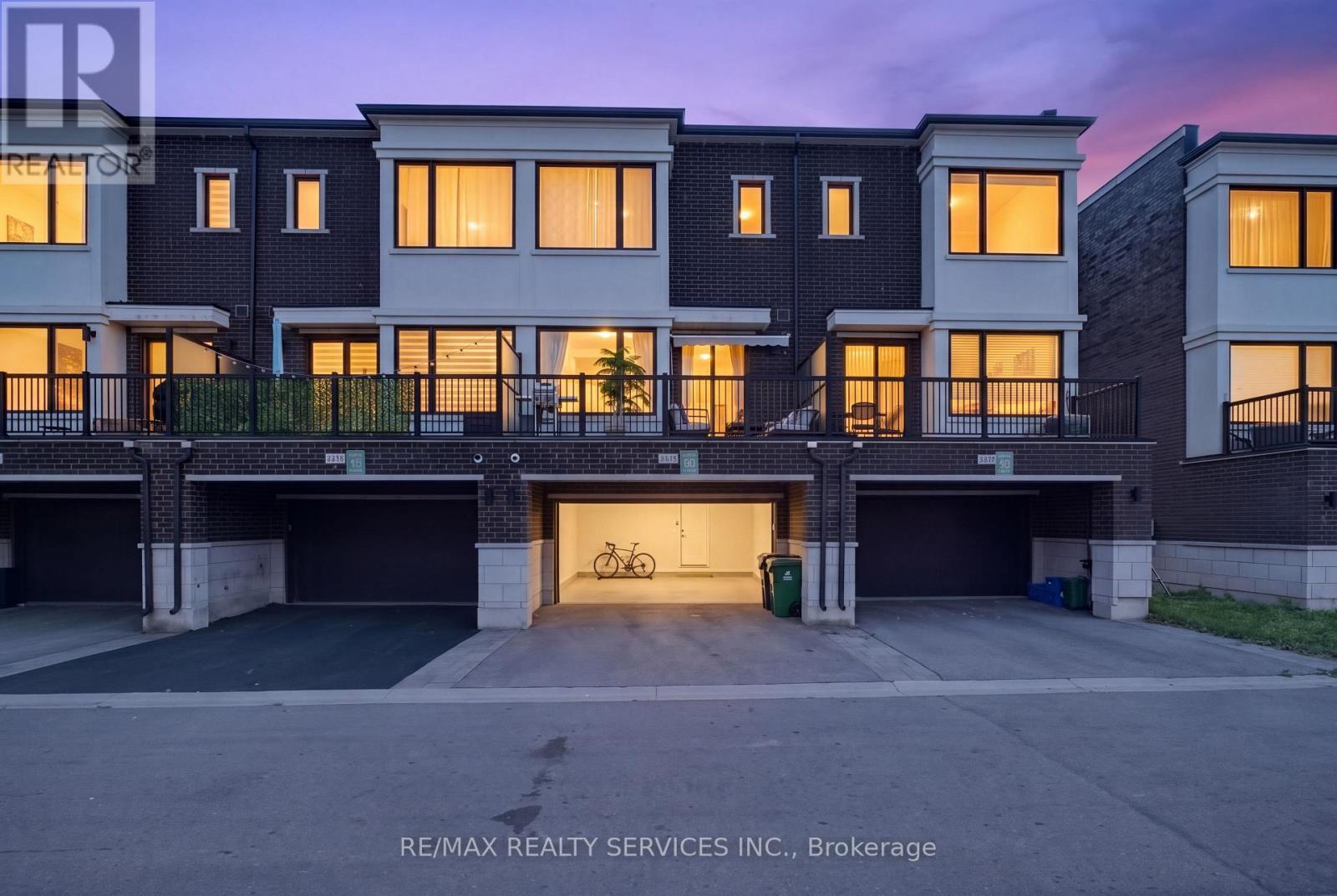 3878 Major Mackenzie Drive W, Vaughan, ON