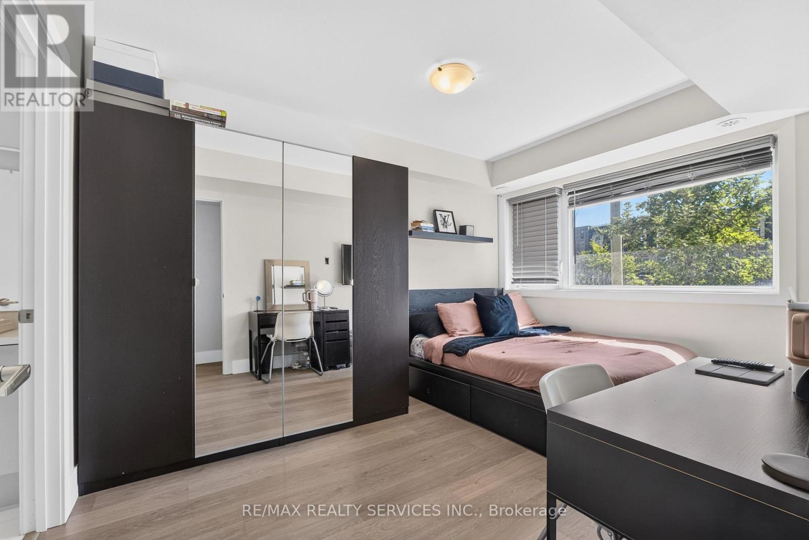 3878 Major Mackenzie Drive W, Vaughan, ON