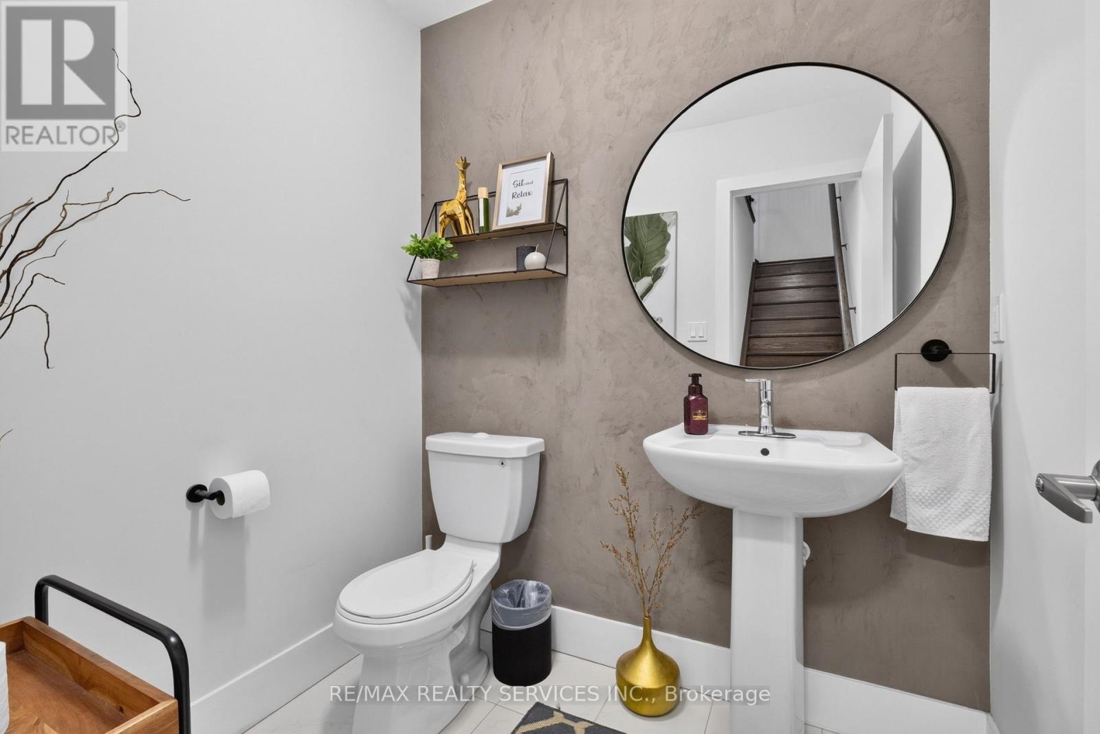3878 Major Mackenzie Drive W, Vaughan, ON