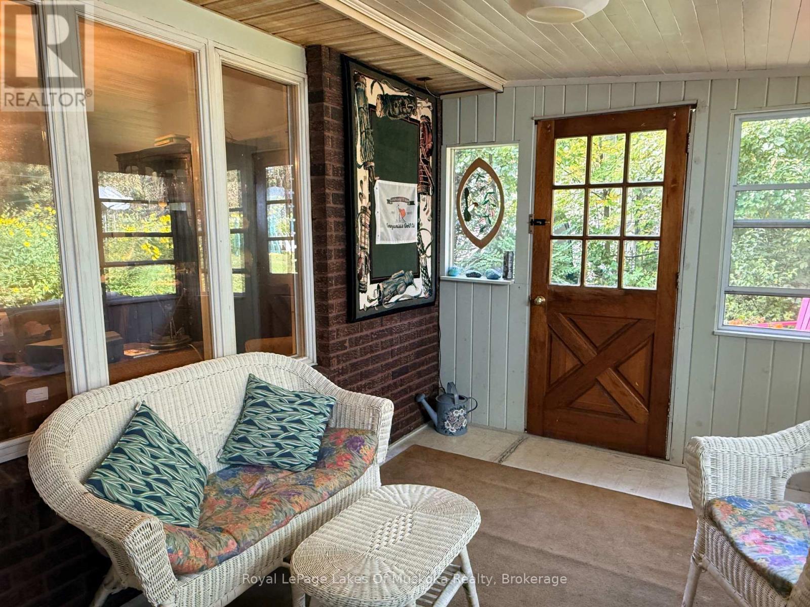 22 Westvale Drive, Bracebridge (Monck (Bracebridge)), ON