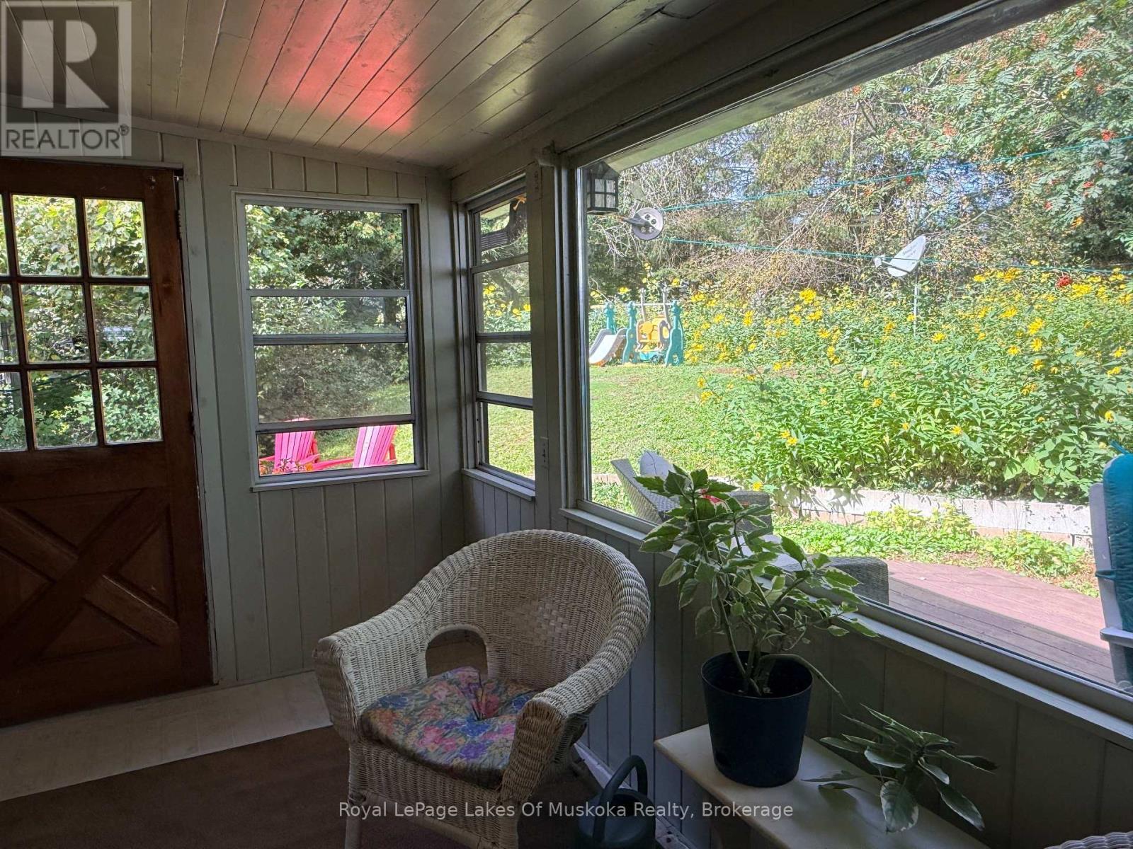 22 Westvale Drive, Bracebridge (Monck (Bracebridge)), ON