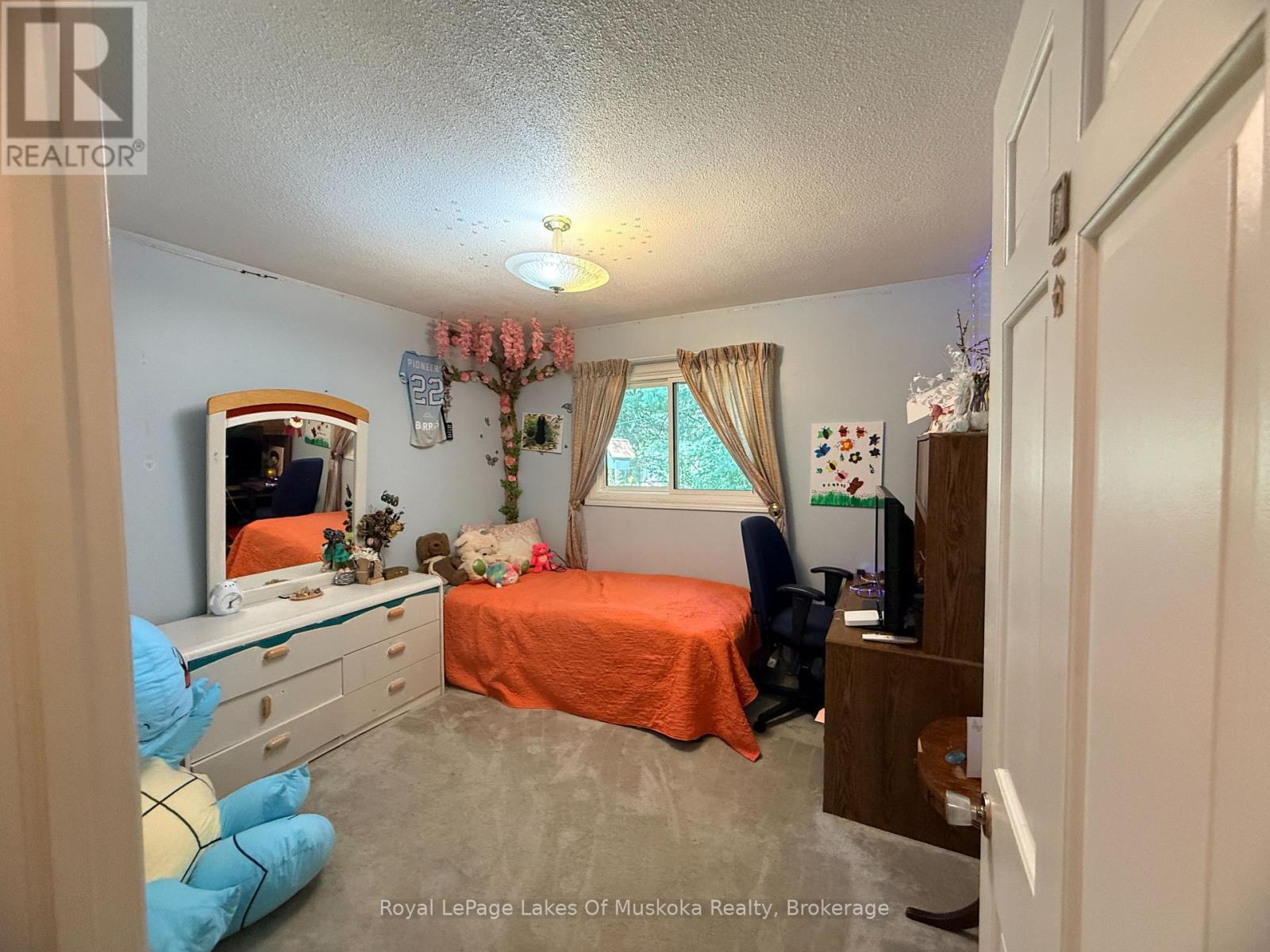 22 Westvale Drive, Bracebridge (Monck (Bracebridge)), ON