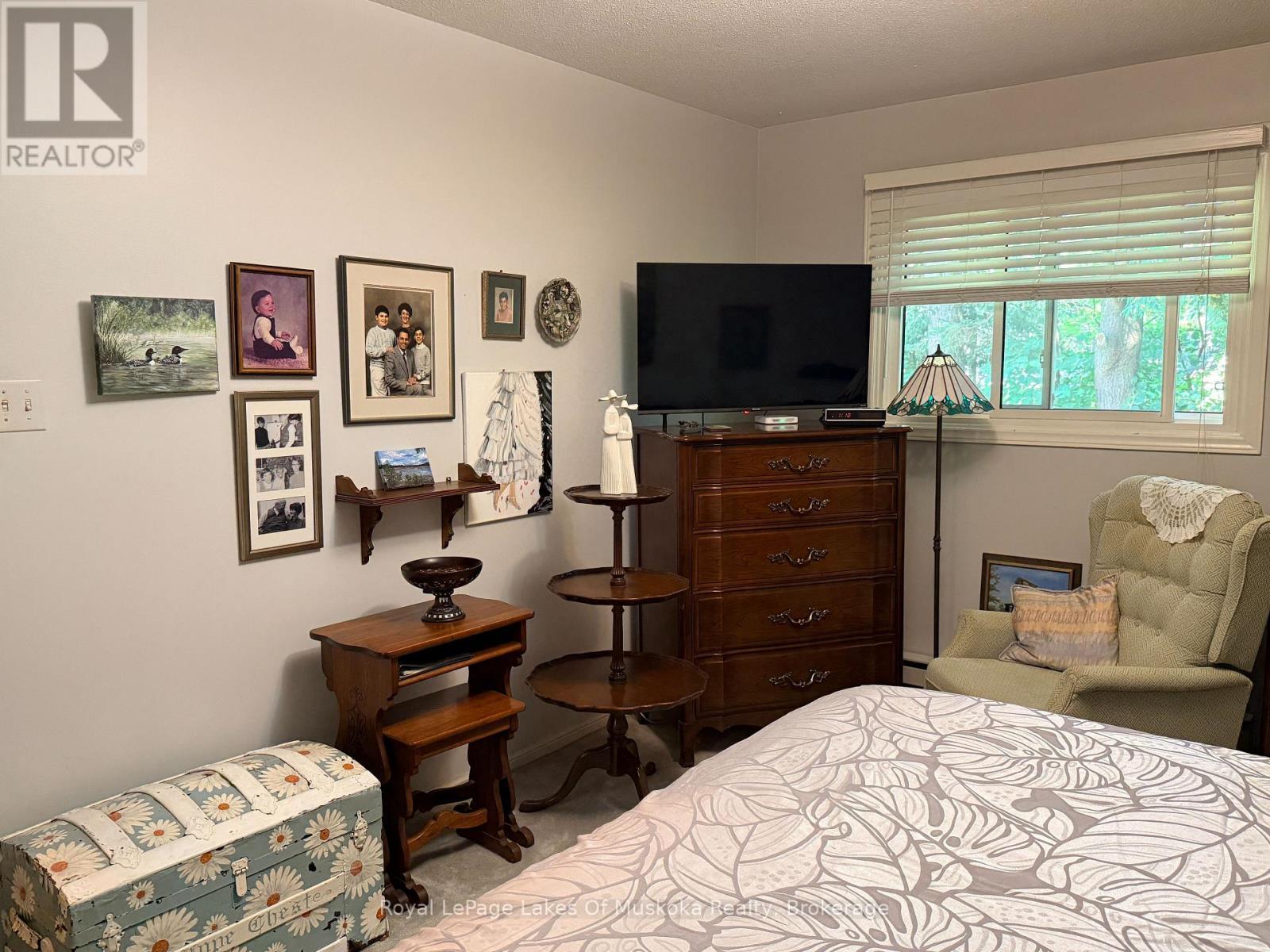 22 Westvale Drive, Bracebridge (Monck (Bracebridge)), ON