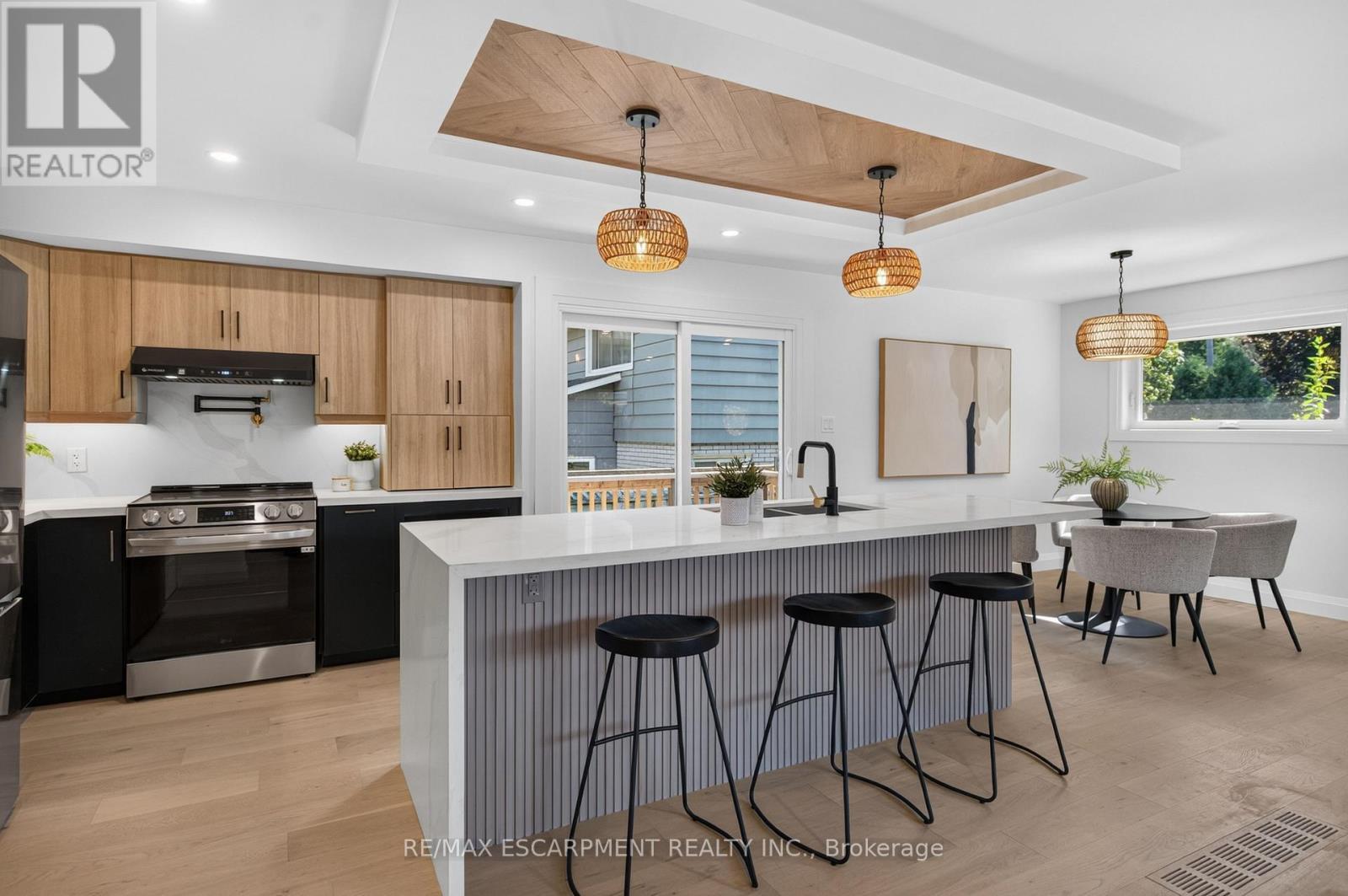 3028 Eva Drive, Burlington, ON