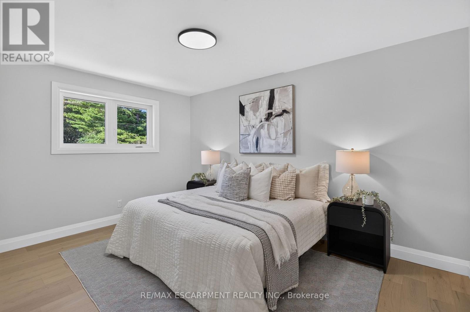 3028 Eva Drive, Burlington, ON