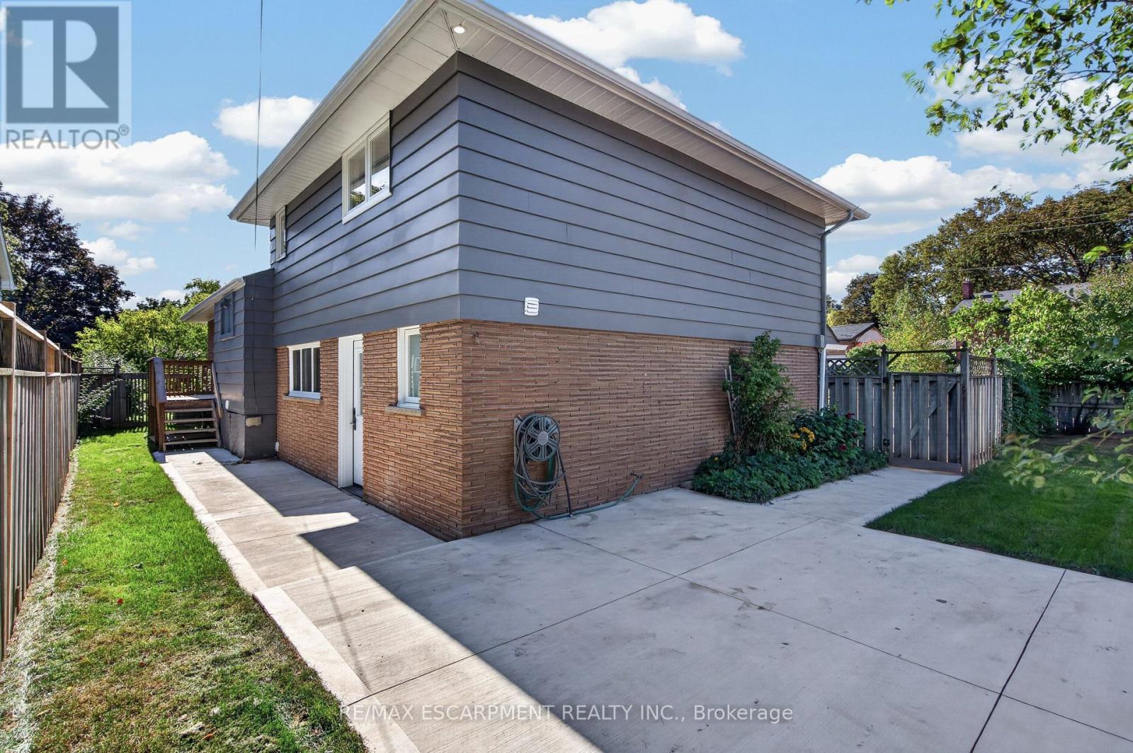 3028 Eva Drive, Burlington, ON