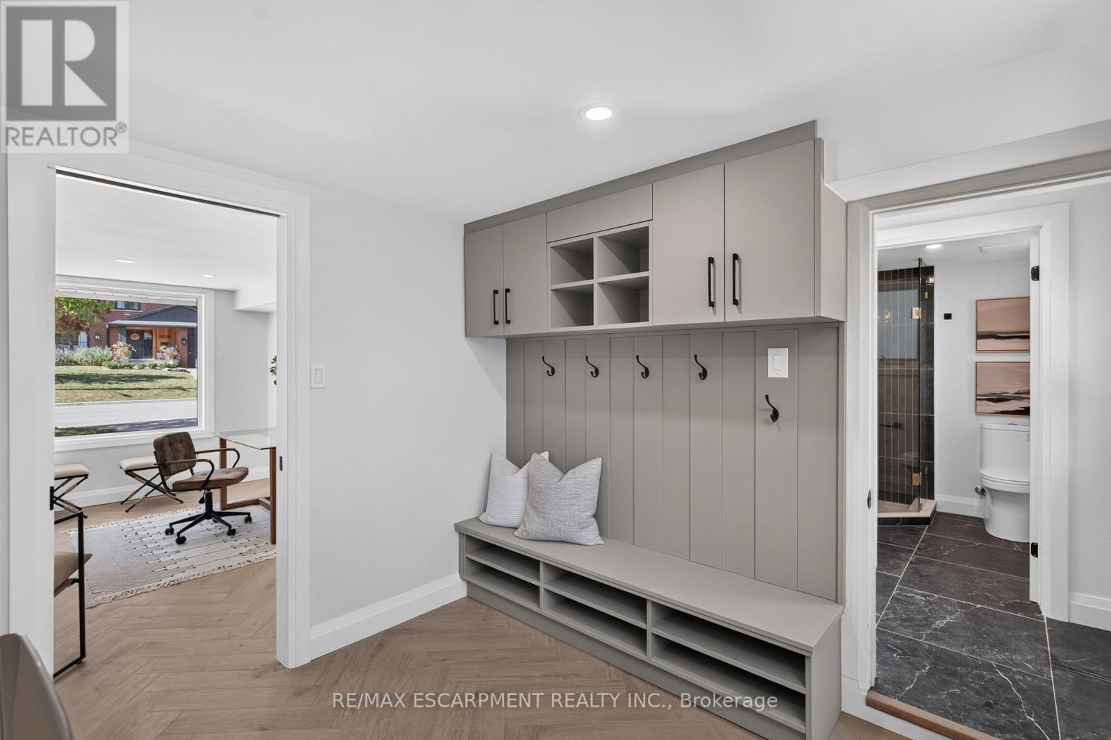 3028 Eva Drive, Burlington, ON