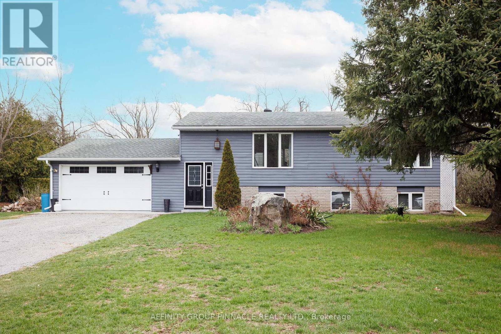7 Hawk Street, Kawartha Lakes (Eldon), ON