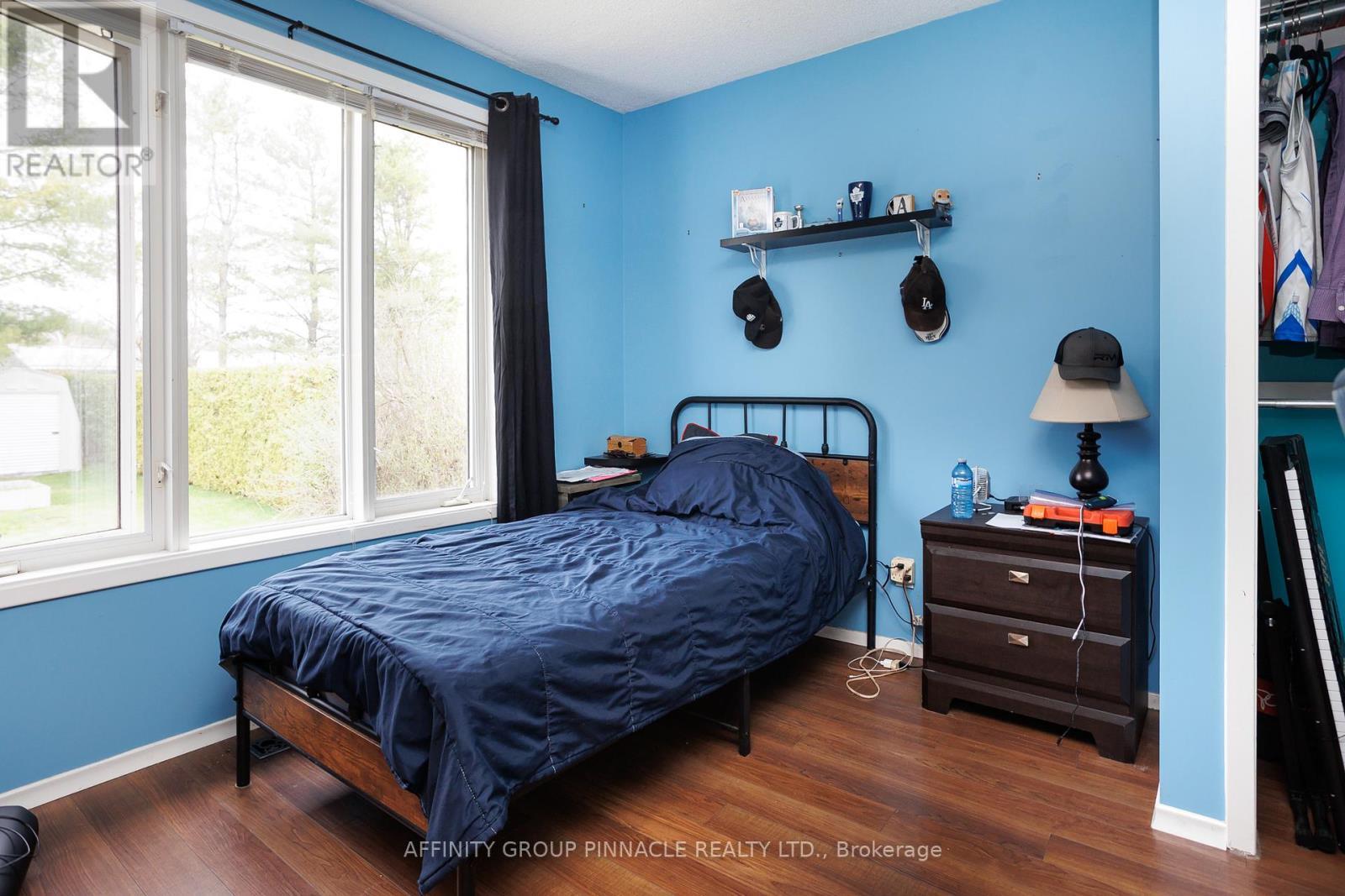 7 Hawk Street, Kawartha Lakes (Eldon), ON