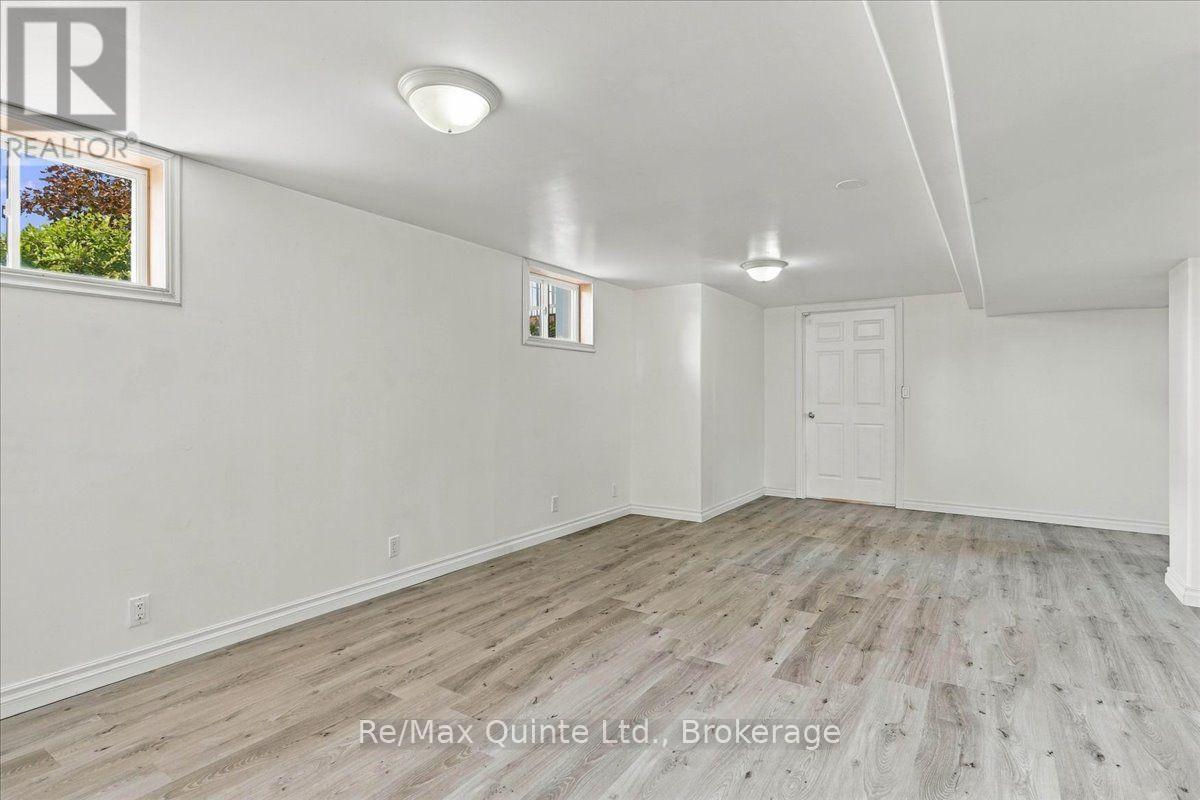 Rec Room - 70 Ashley Street, Belleville (Thurlow Ward), ON