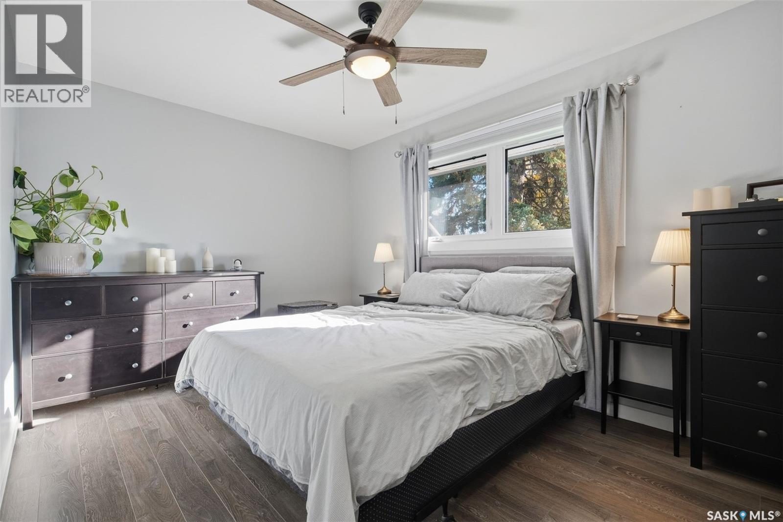 49 Mackenzie Crescent, Saskatoon, SK