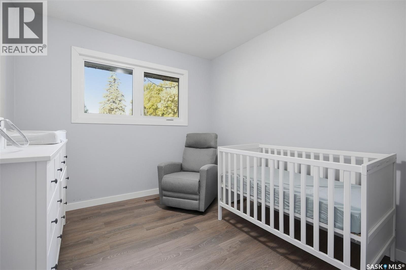 49 Mackenzie Crescent, Saskatoon, SK