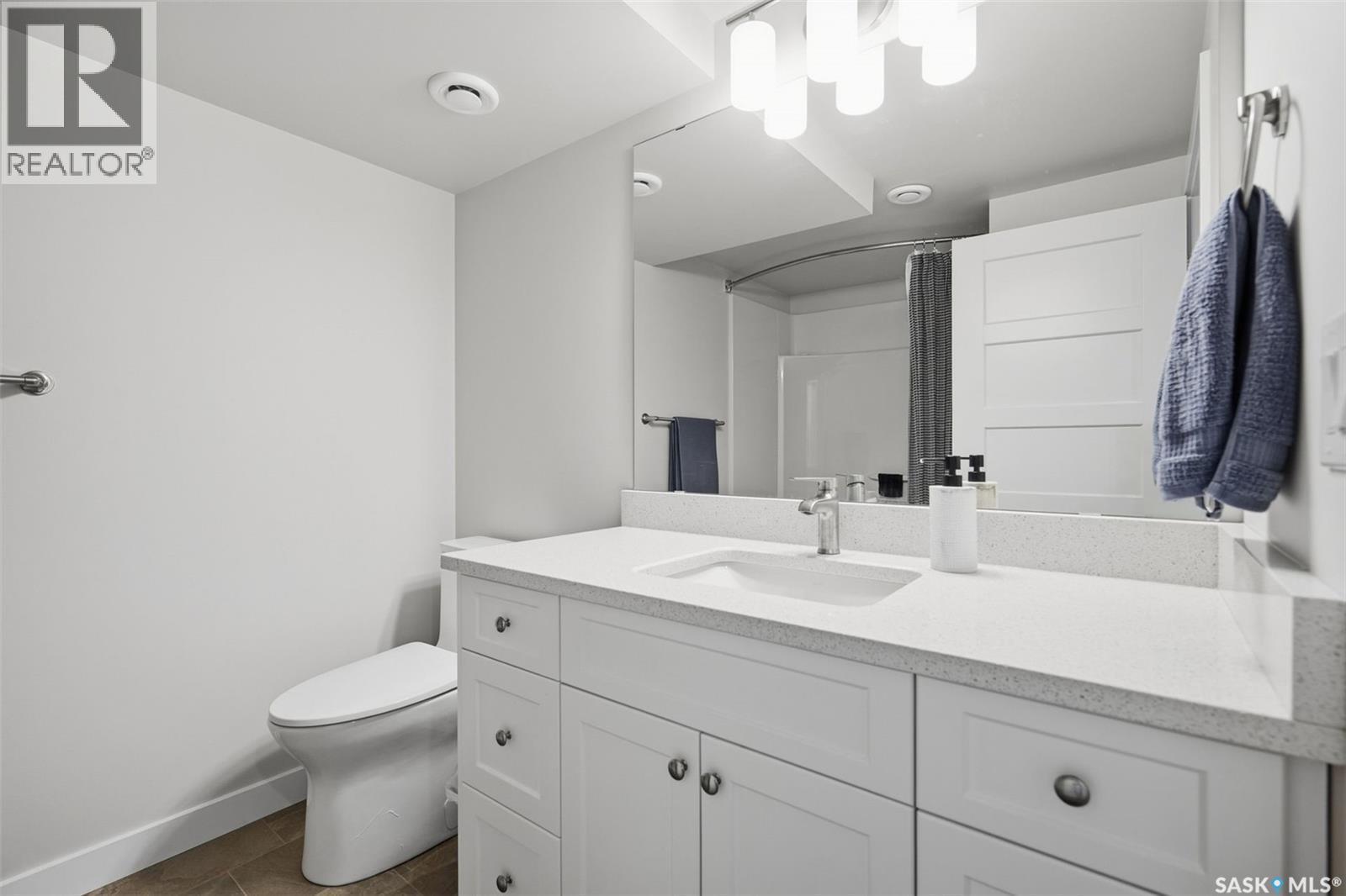 49 Mackenzie Crescent, Saskatoon, SK