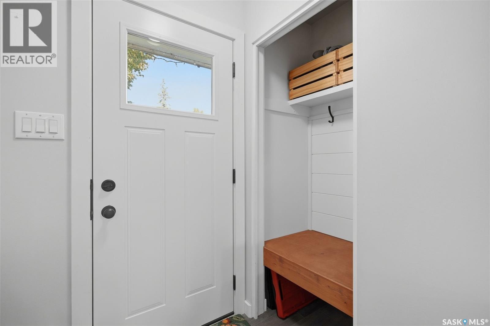 49 Mackenzie Crescent, Saskatoon, SK