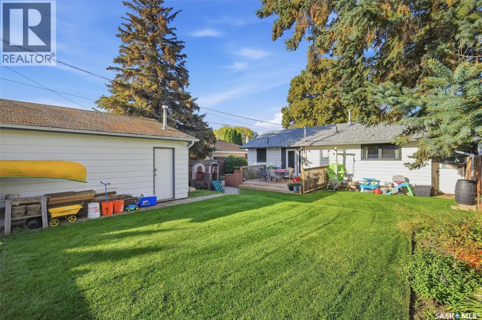 49 Mackenzie Crescent, Saskatoon, SK