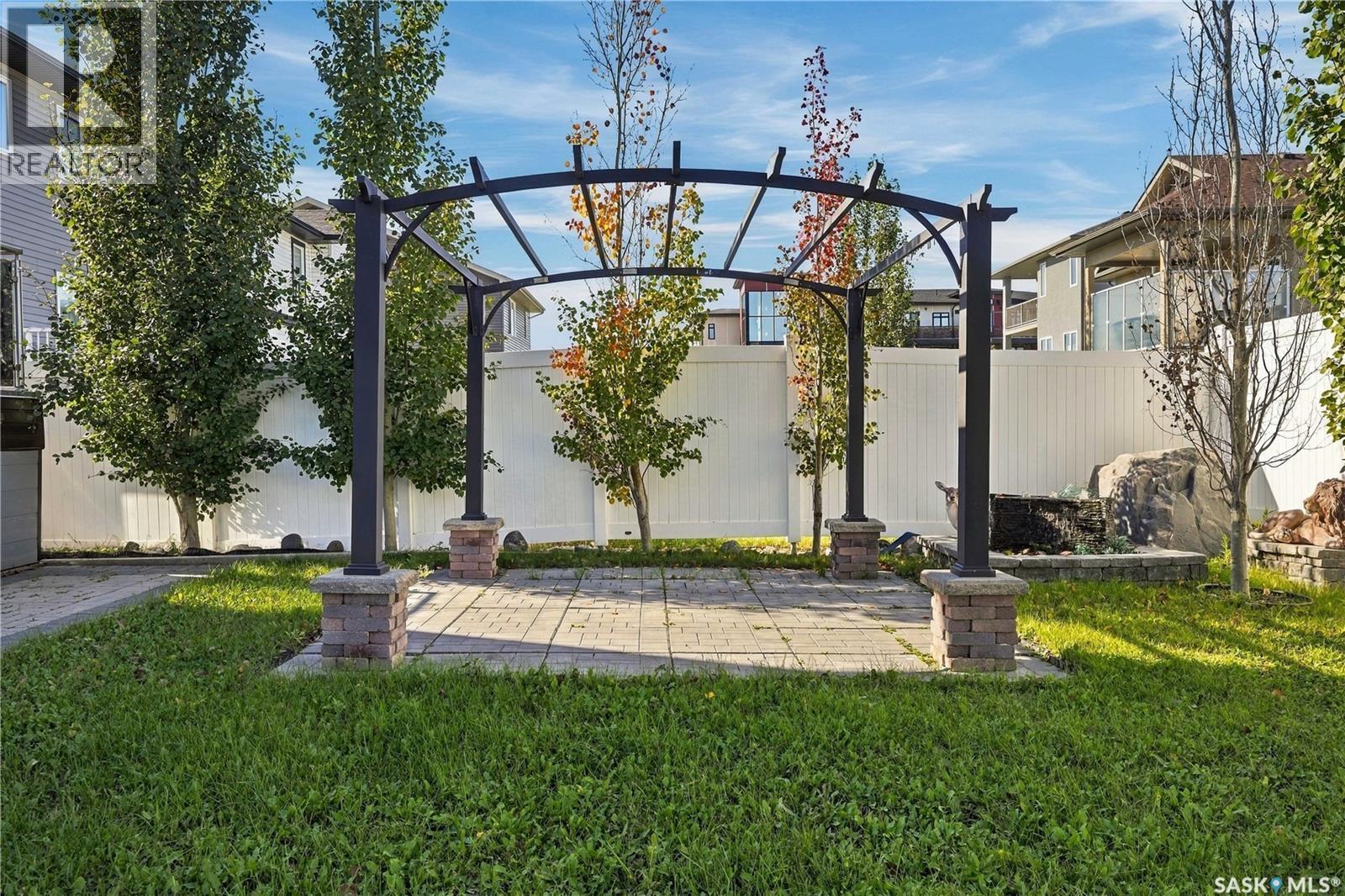 4714 Green Apple Drive E, Regina, SK