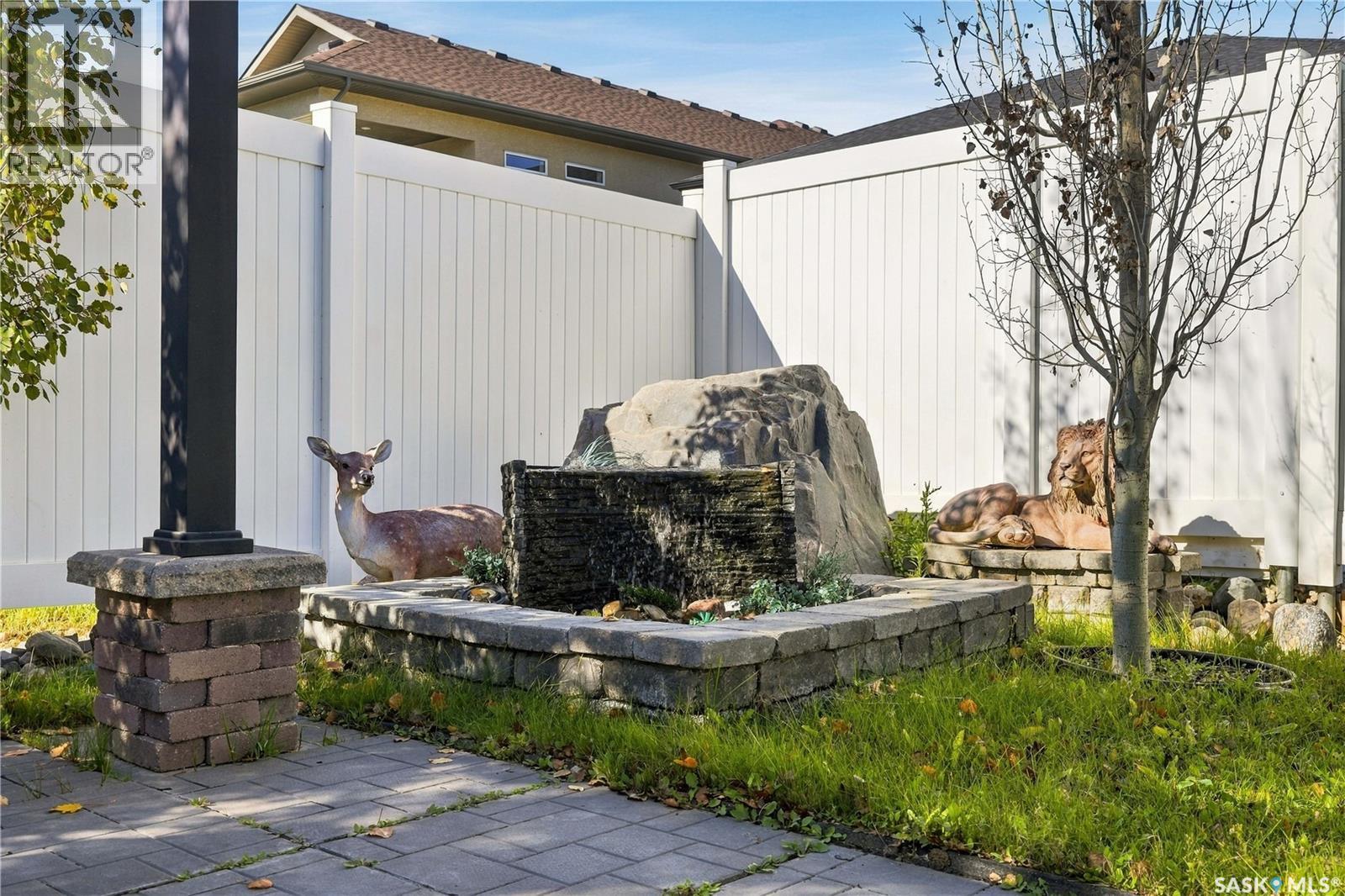 4714 Green Apple Drive E, Regina, SK