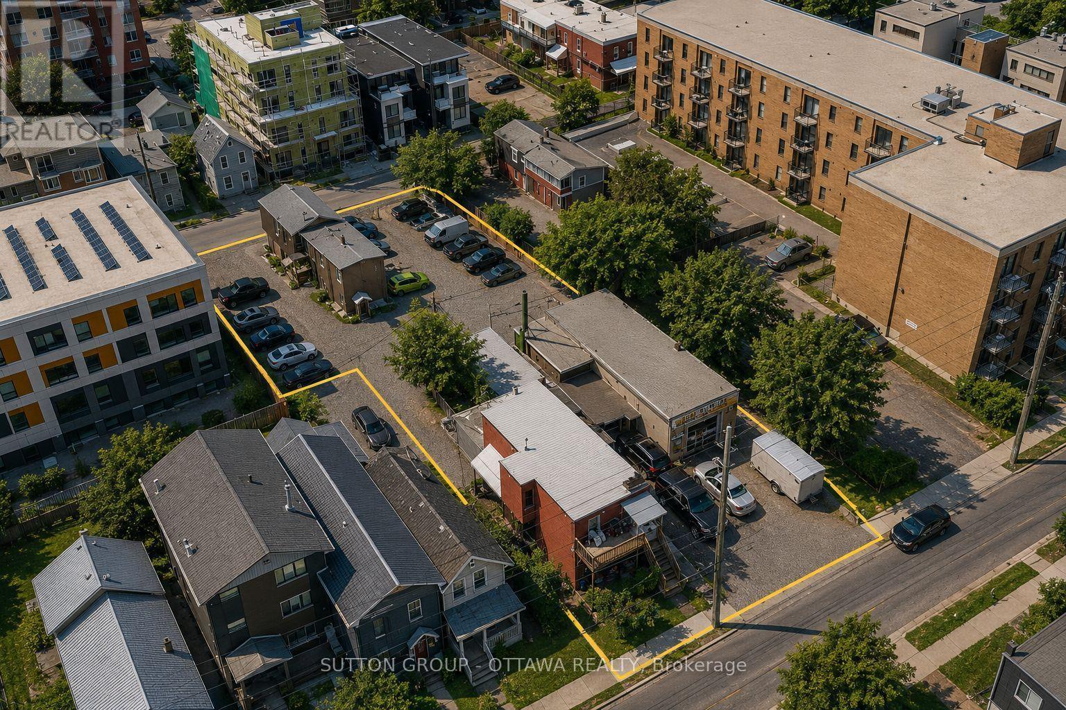 143 Forward & 140-144 Hinchey Avenue, Ottawa, ON