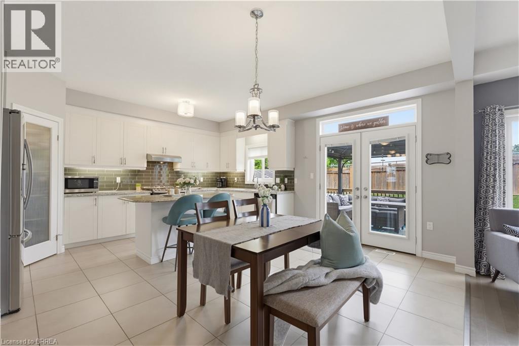 21 Irongate Drive, Paris, ON