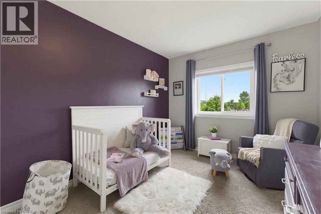 21 Irongate Drive, Paris, ON