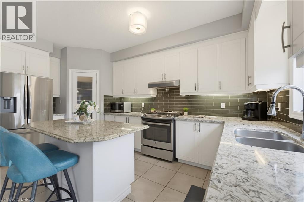 21 Irongate Drive, Paris, ON