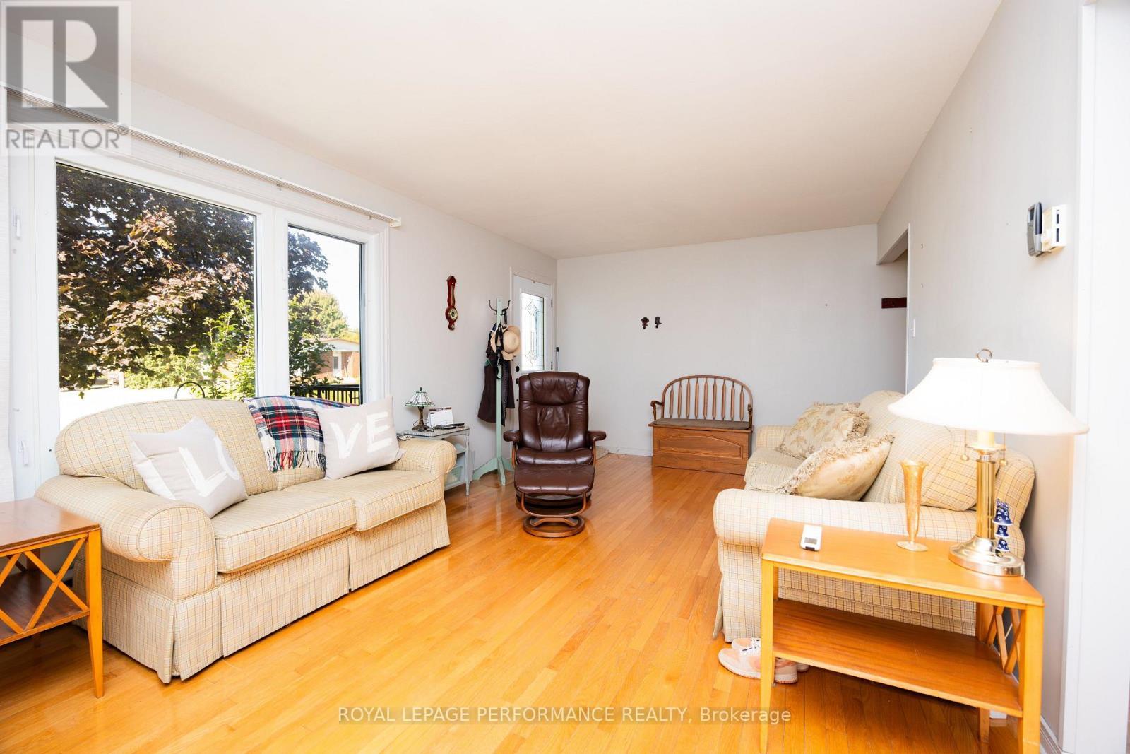 104 Kincardine Street W, North Glengarry, ON