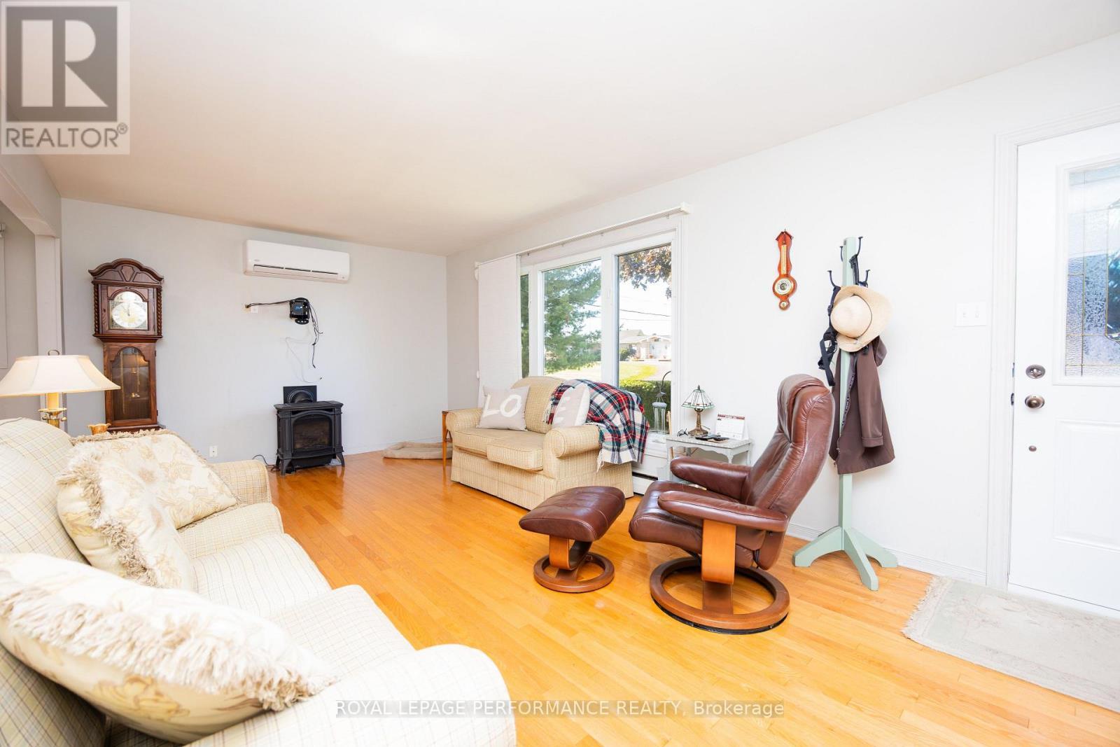 104 Kincardine Street W, North Glengarry, ON