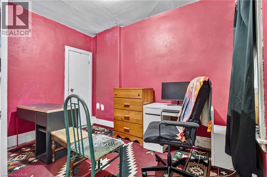 Additional content - 199 N Locke Street N, Hamilton, ON
