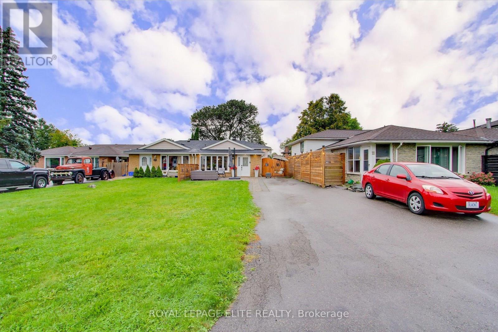 13 Alphonsus Court, New Tecumseth, ON