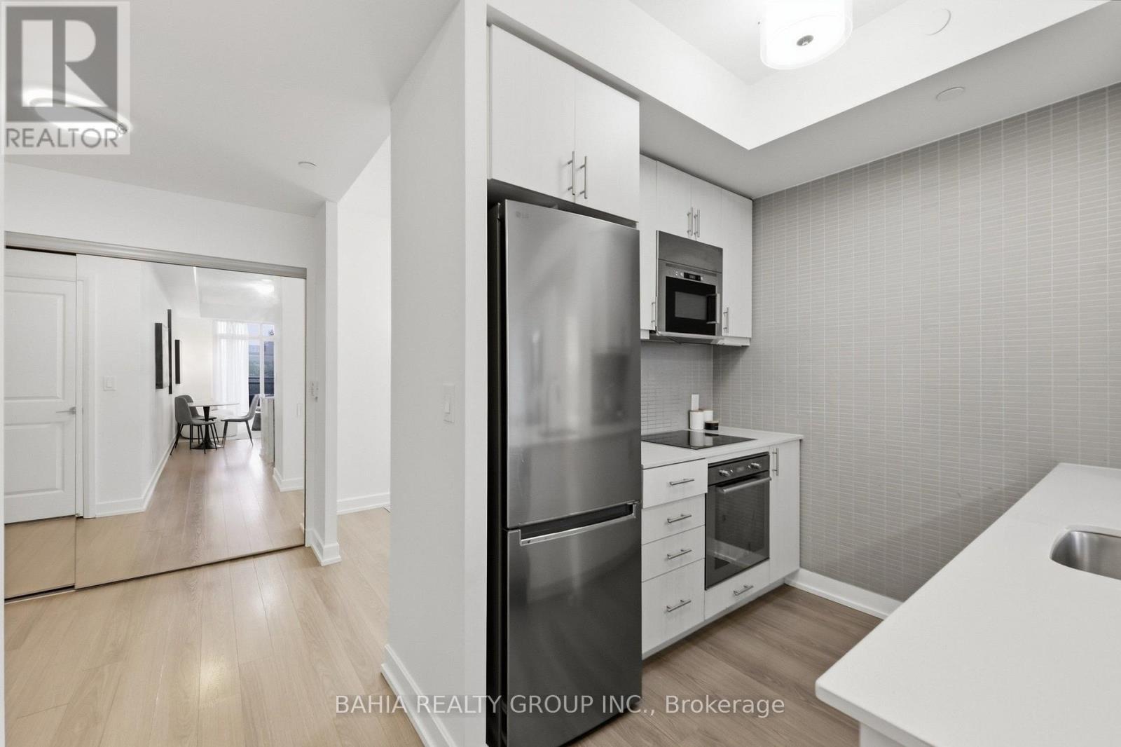 301 - 6 Eva Road, Toronto, ON