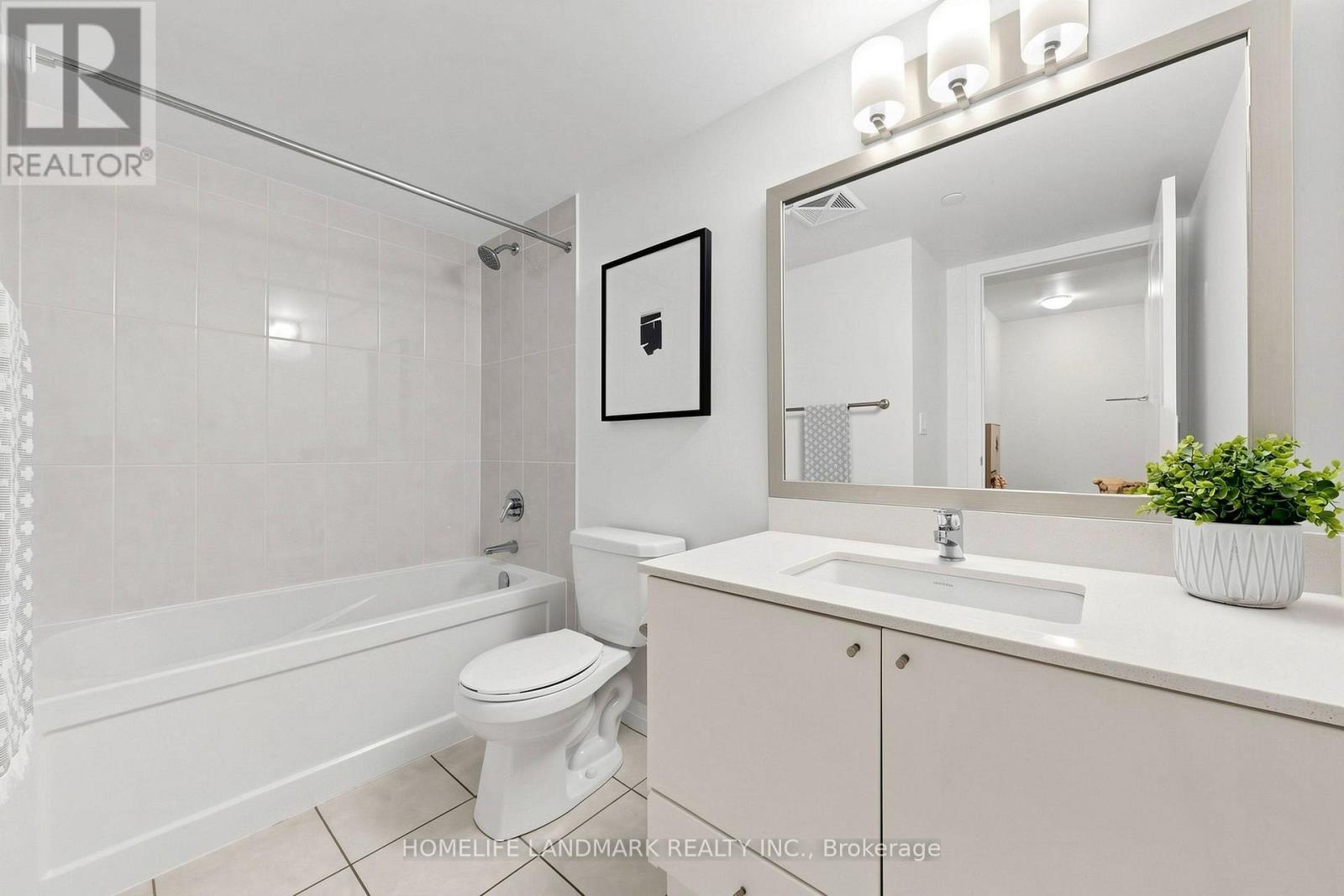 105 - 55 Eglinton Avenue, Mississauga, ON