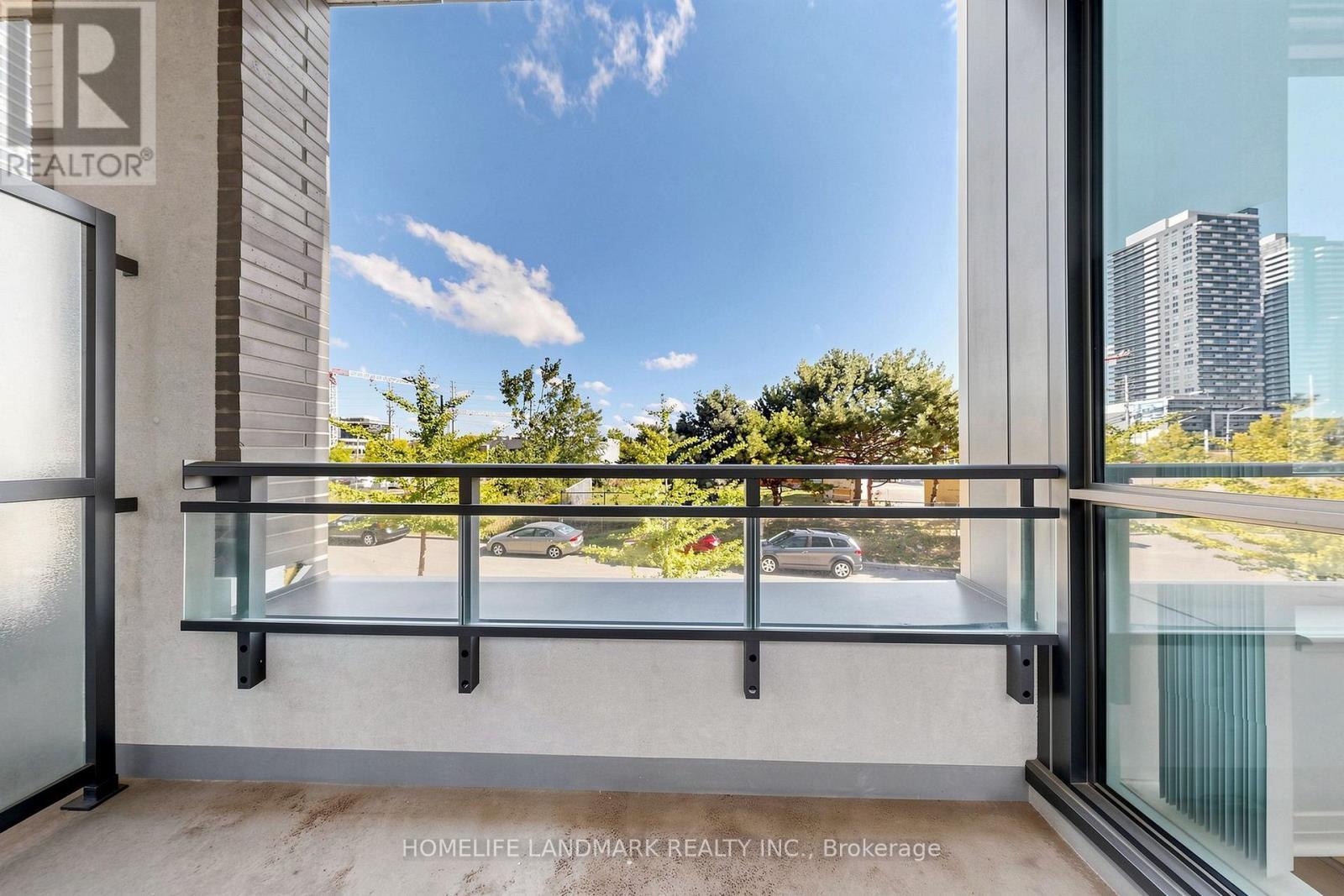 105 - 55 Eglinton Avenue, Mississauga, ON