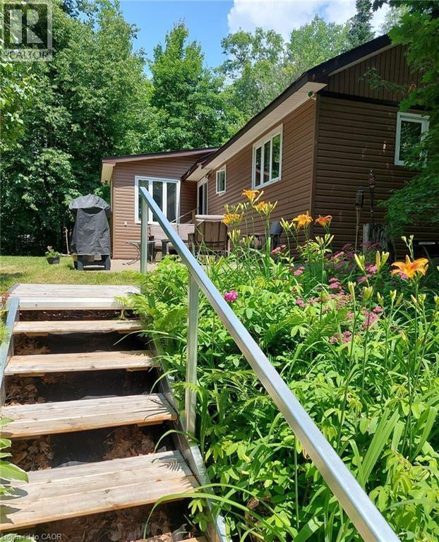 16431 Highway 35, Algonquin Highlands, ON