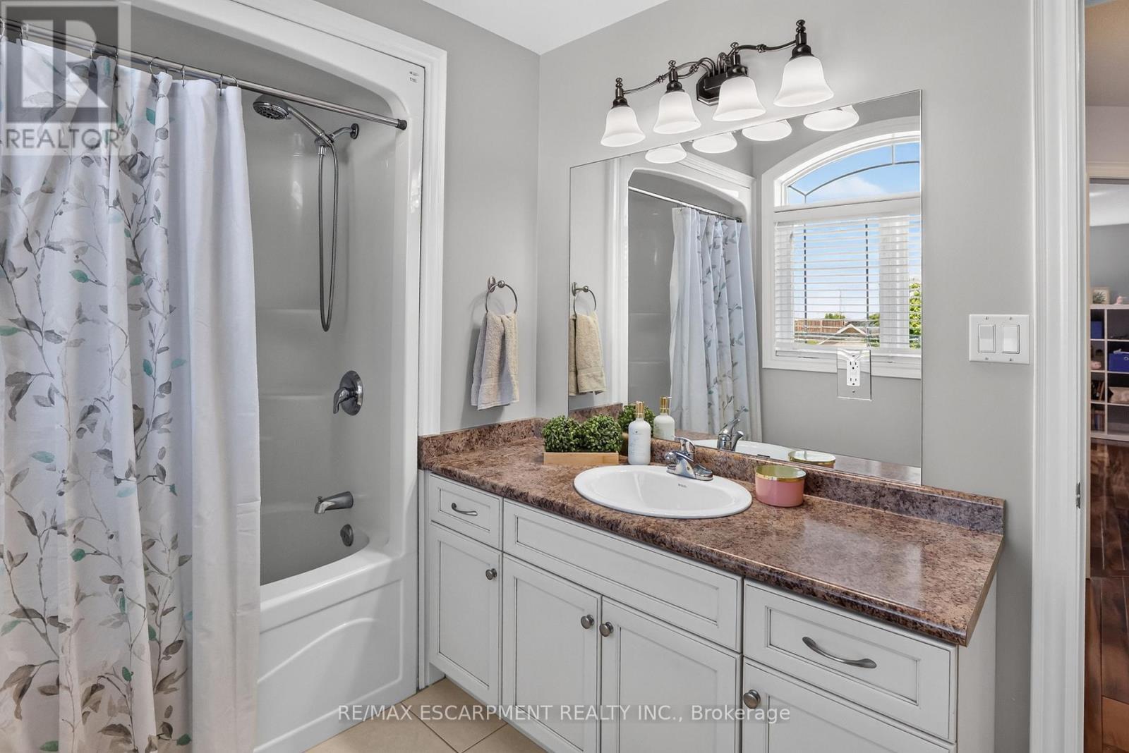 4852 Northgate Crescent, Lincoln, ON