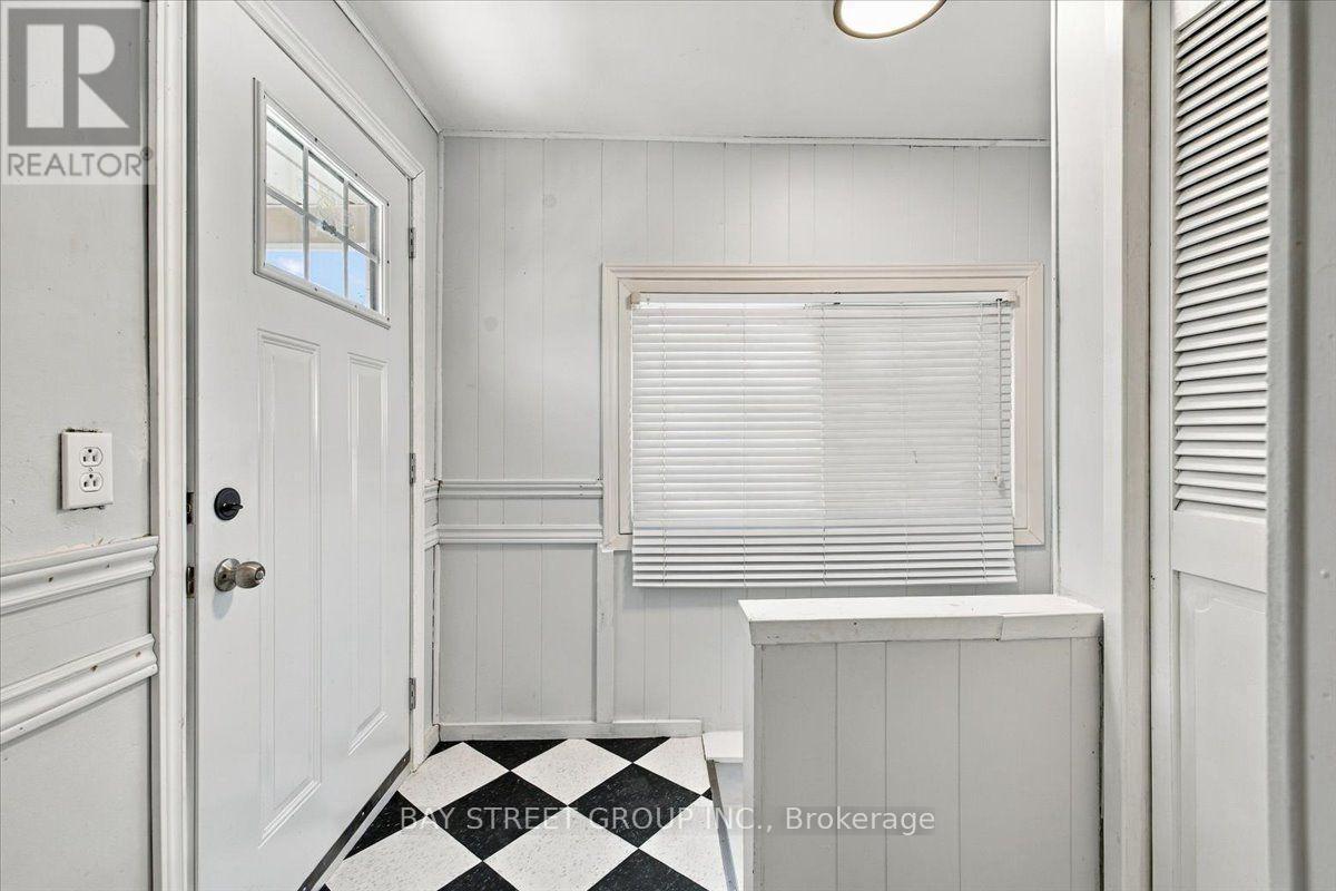 325 Chatham Street, Brantford, ON