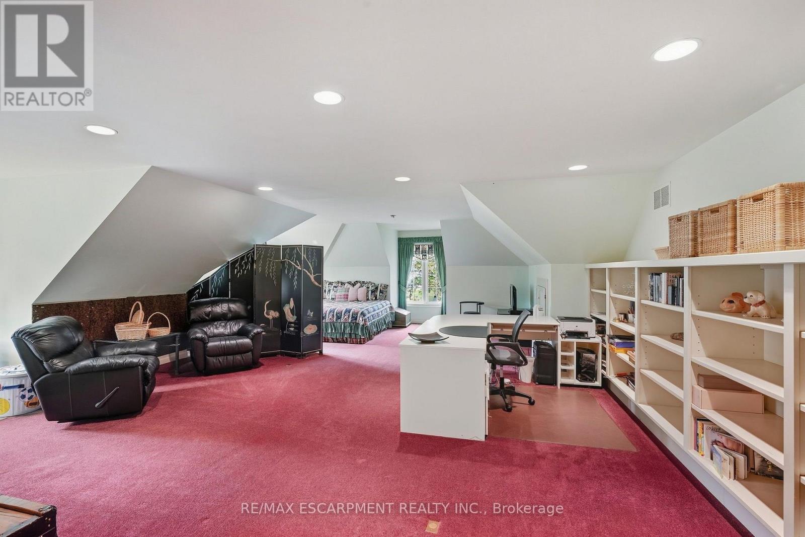 18 Blackberry Place, Hamilton, ON