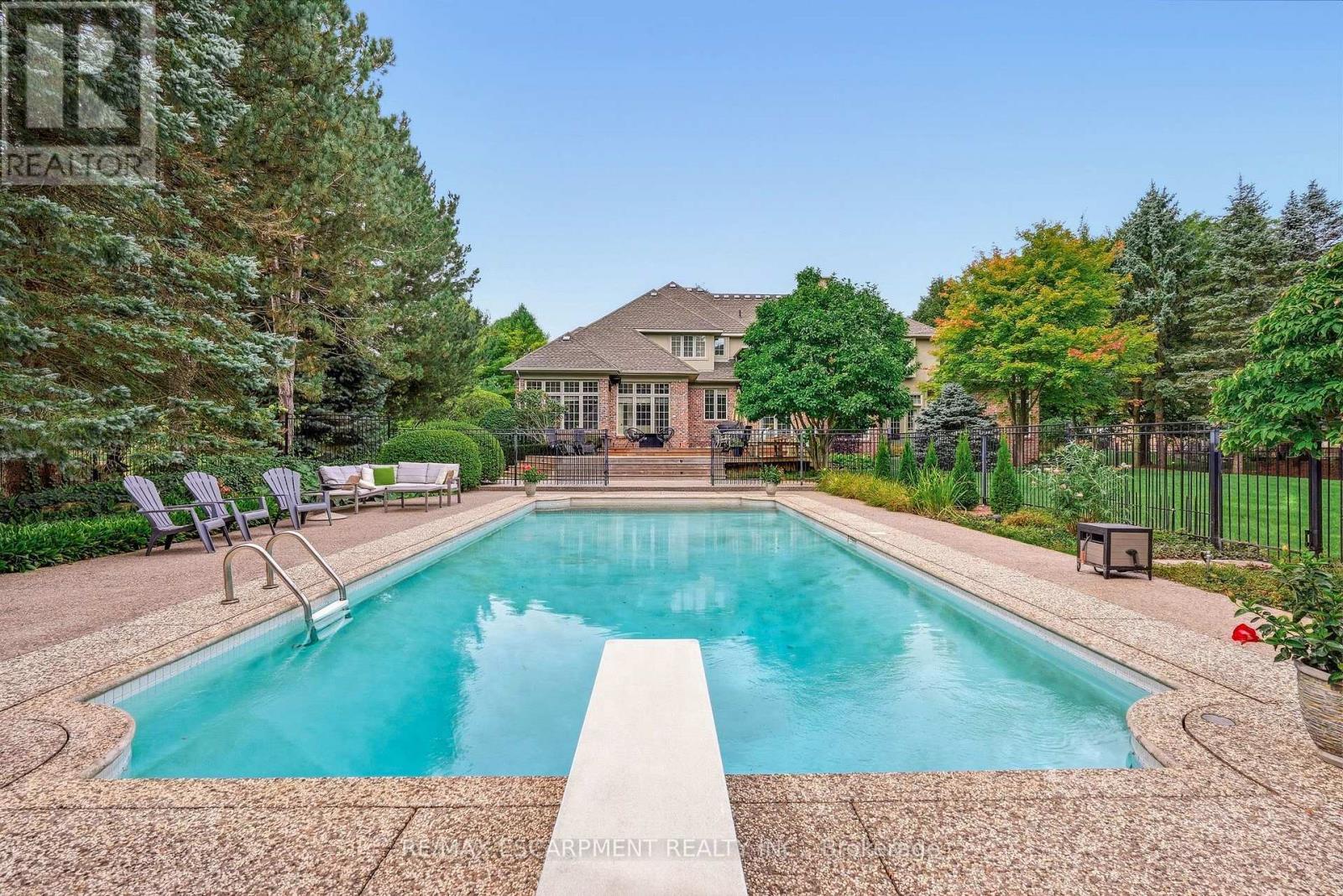 18 Blackberry Place, Hamilton, ON