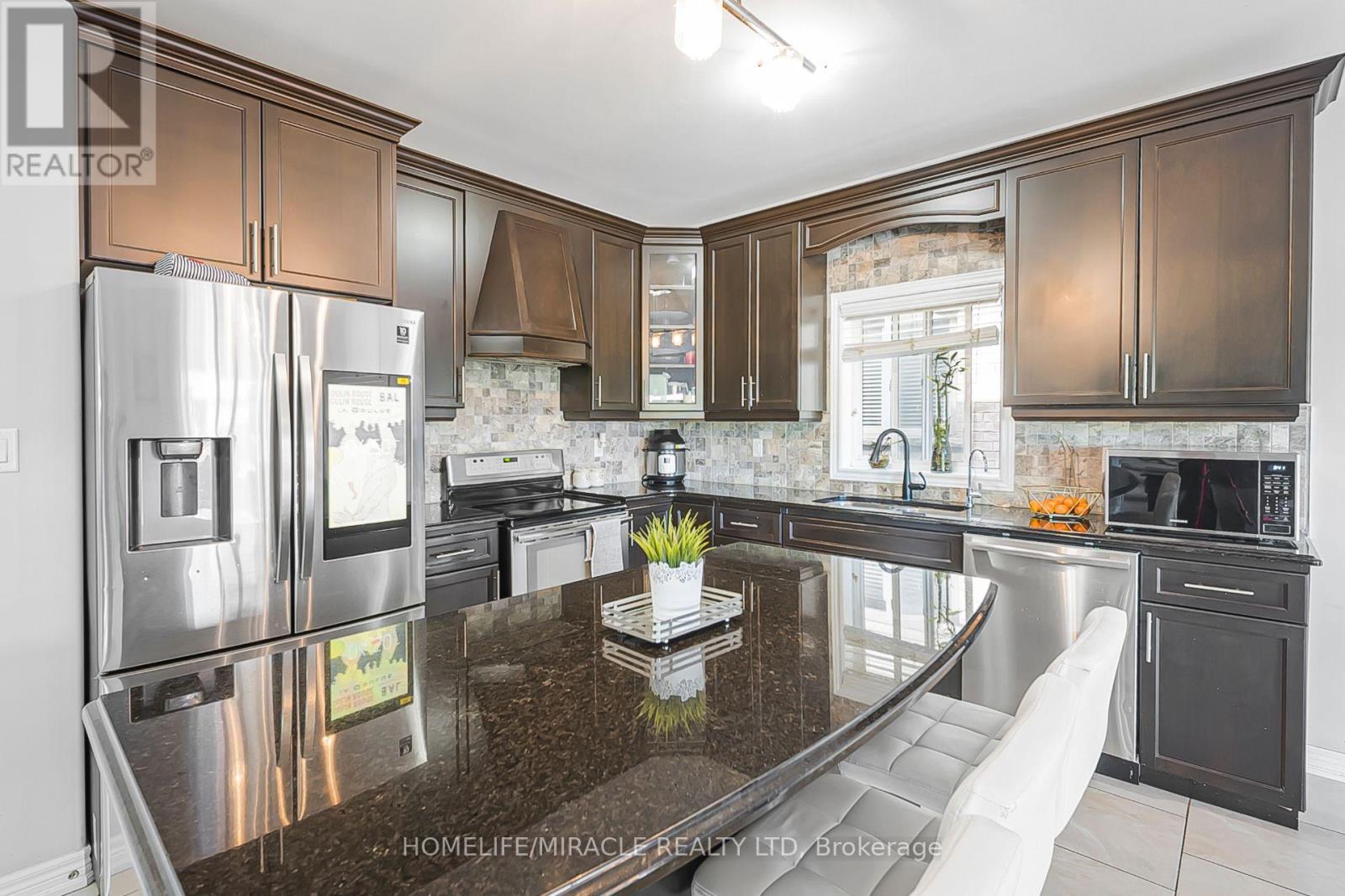 795 Robert Ferrie Drive, Kitchener, ON